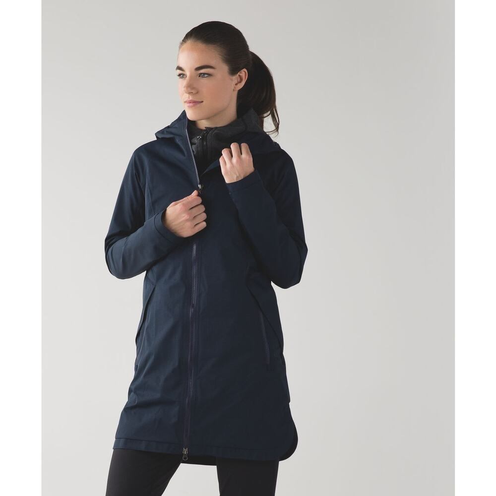 Lululemon Definitely Raining Full Zip Hooded Jack… - image 3